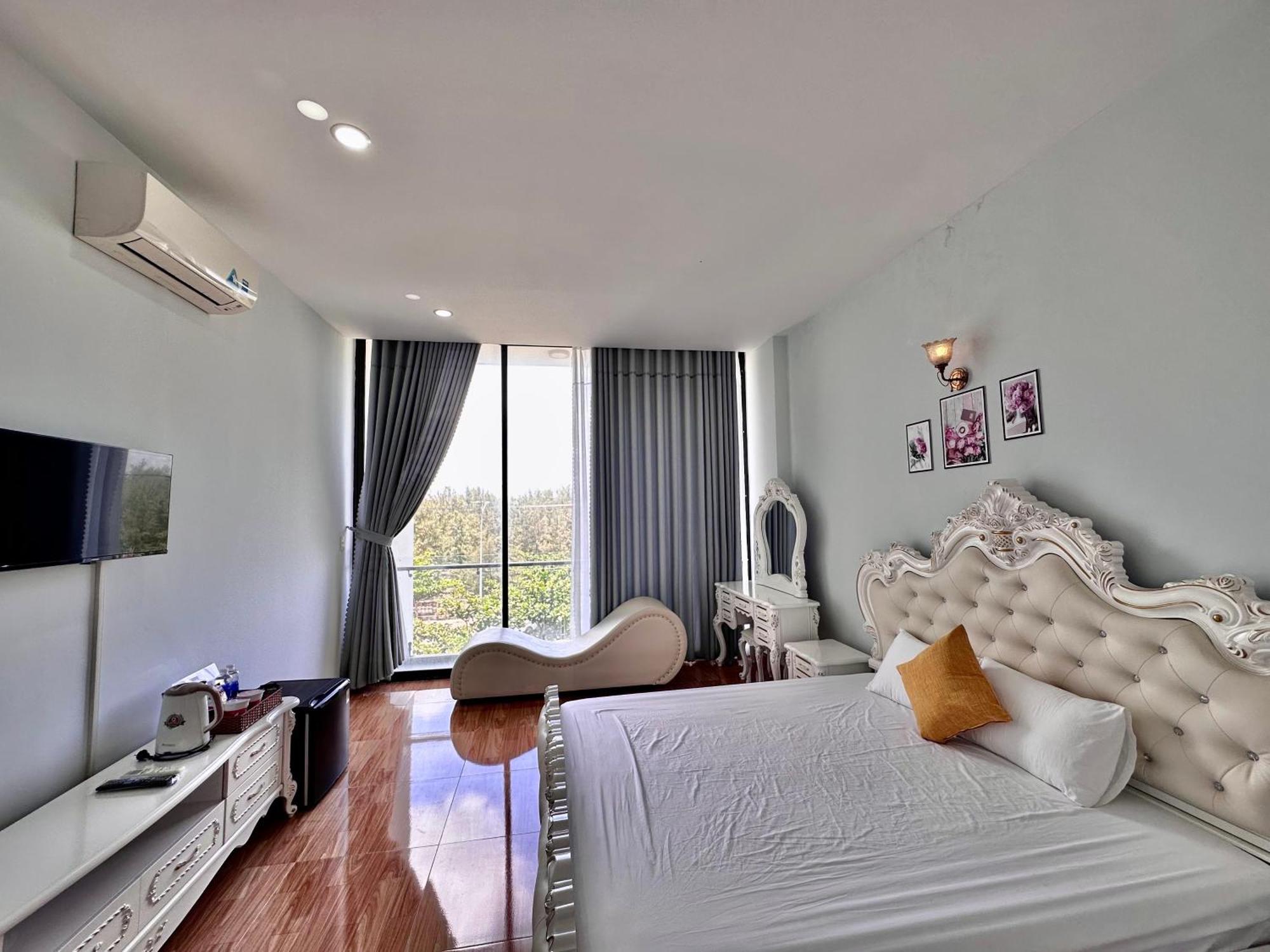 Royal Homestay Tuy Hòa Zewnętrze zdjęcie